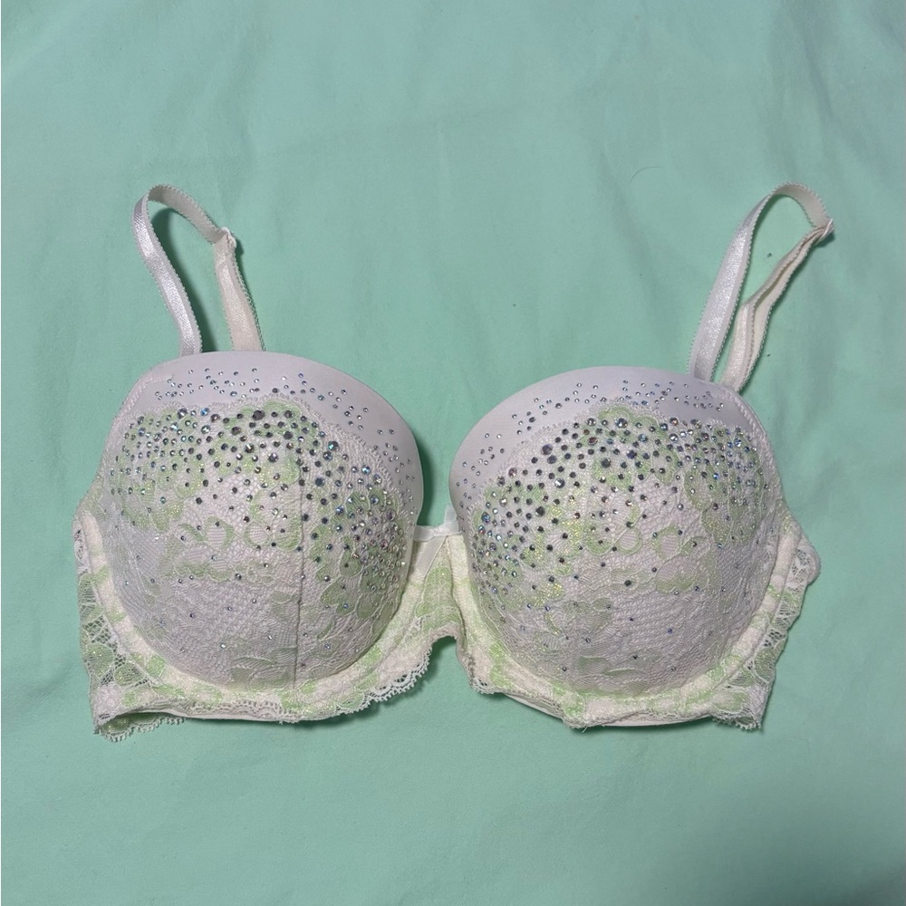 Victoria’s Secret Bra - 34DD EUC Lined Demi - rhinestones